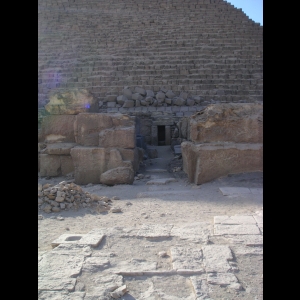 Mykérinos : Temple du culte funéraire (Temple haut) et Blocs de Granite aux bords fondues