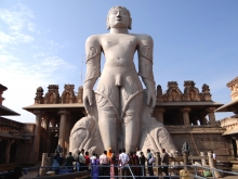 Statue de Bahubali (Gomateshvara)