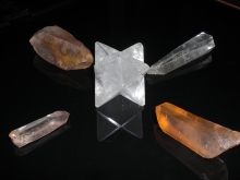 Quartz Lémuriens - White/Gold/Red/Pink